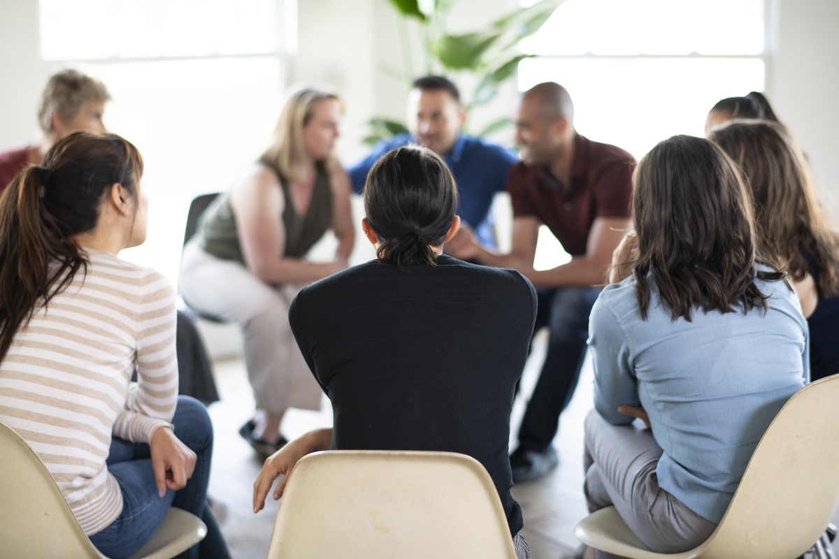 Group Therapy: How It Works & What To Expect